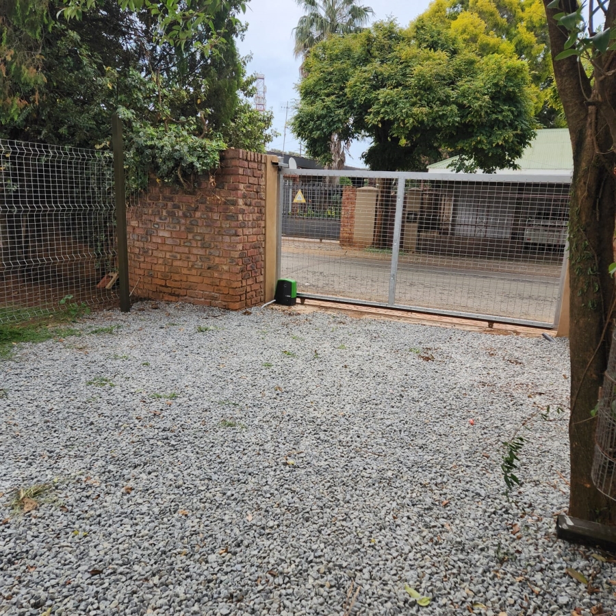 1 Bedroom Property for Sale in Miederpark North West